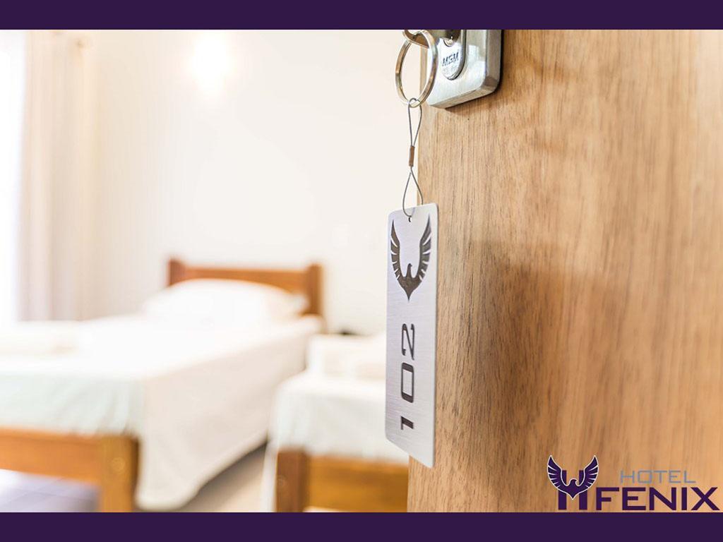 Hotel Fenix Assis Pokoj fotografie
